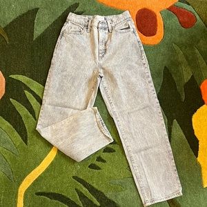 Grey/white wash Straight Jean!